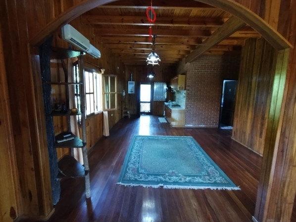 ¡Hermosa casa en venta! 2 Plantas + 3 Habitaciones + 2 Baños + Quincho + Piscina